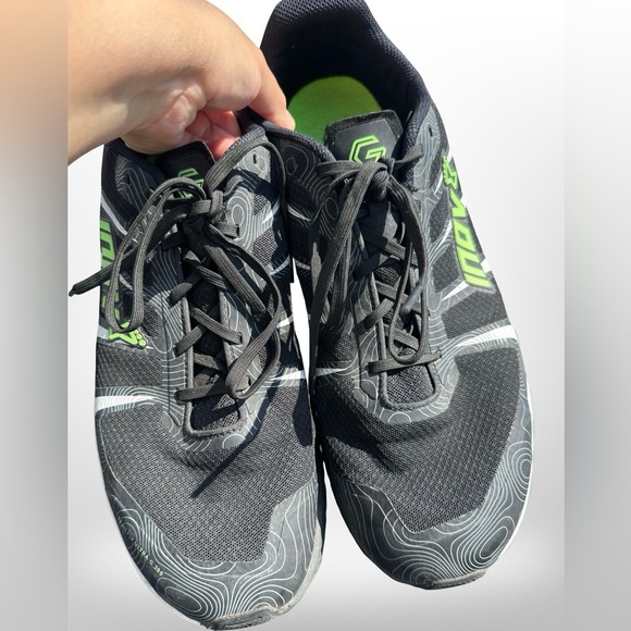 Inov-8 Ultra G 300 Max Black and Green Shoes - Picture 7 of 10